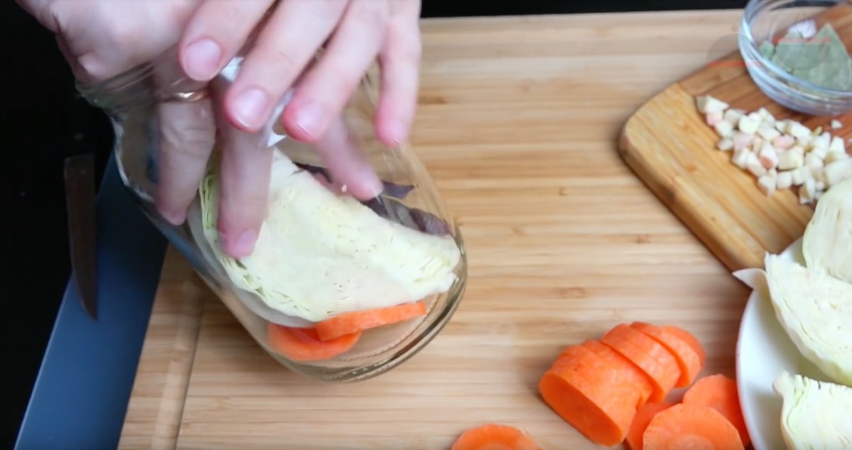 Кухня наизнанку мариновать лук. Пельмени с квашеной капустой от кухни наизнанку.